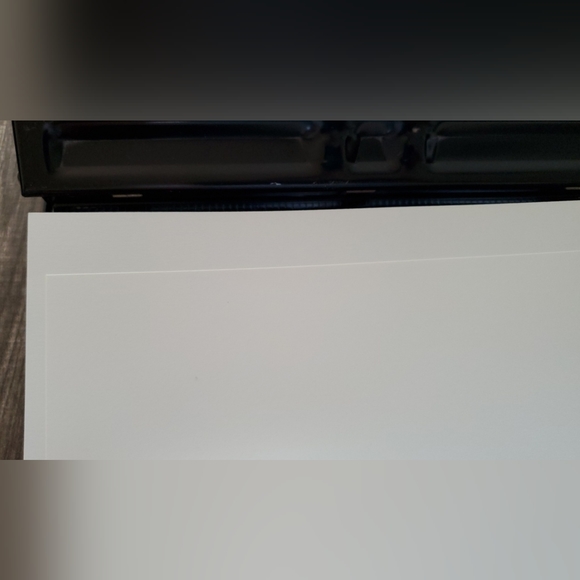 Classic 3 Hole Paper Punch - Picture 6 of 11